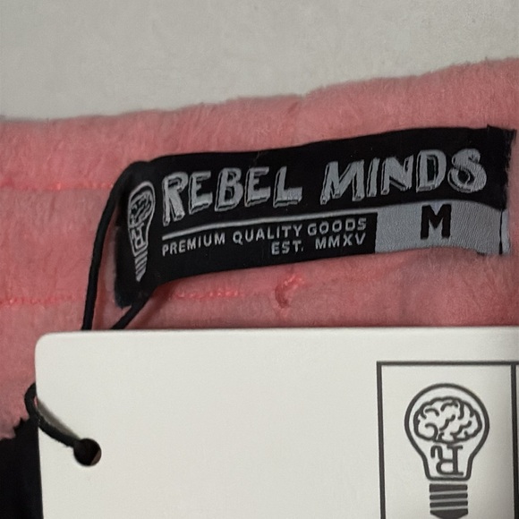 𝙳𝚄𝚂𝚃𝚈 𝙿𝙸𝙽𝙺 𝚁𝙴𝙱𝙴𝙻 𝙼𝙸𝙽𝙳𝚂 𝙵𝙻𝙴𝙴𝙲𝙴 𝙲𝙰𝚁𝙶𝙾 𝙿𝙰𝙽𝚃𝚂 (𝙼𝙴𝙳𝙸𝚄𝙼) - Picture 6 of 7